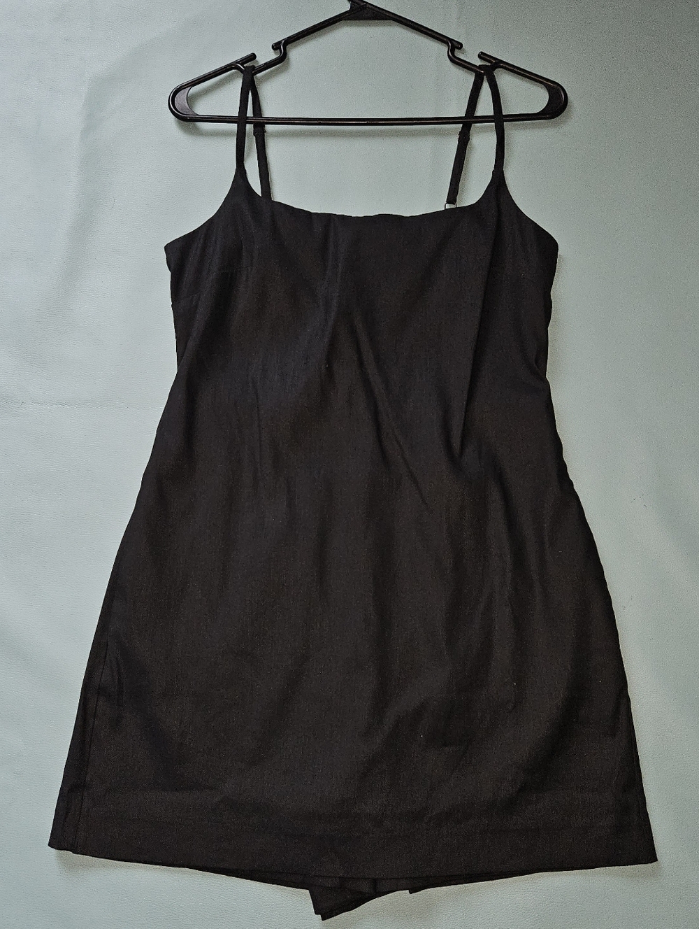 Madewell Squareneck Smocked Linen Mini Skort Romper In Jet Black - Picture 2 of 11
